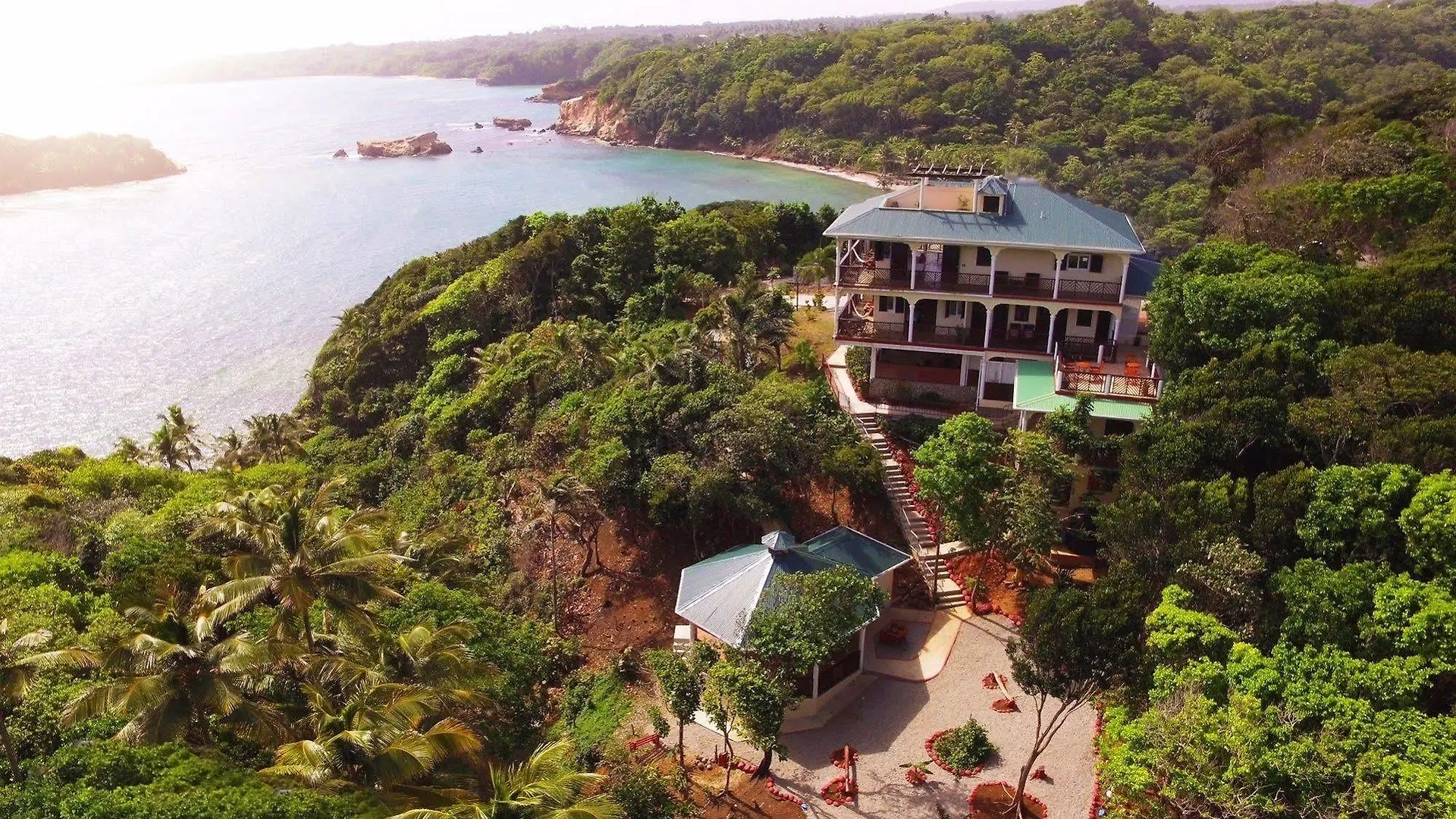 Hotel Calibishie Cove 3*,